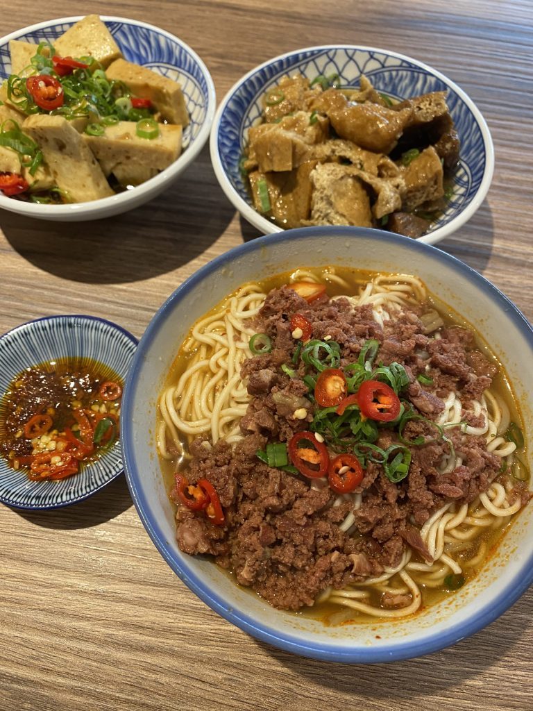 忠青商行